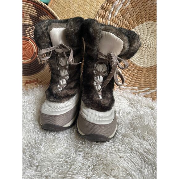 The North Face Nuptse Icepick down filled puffer fur women’s winter boots 7 - Picture 3 of 13